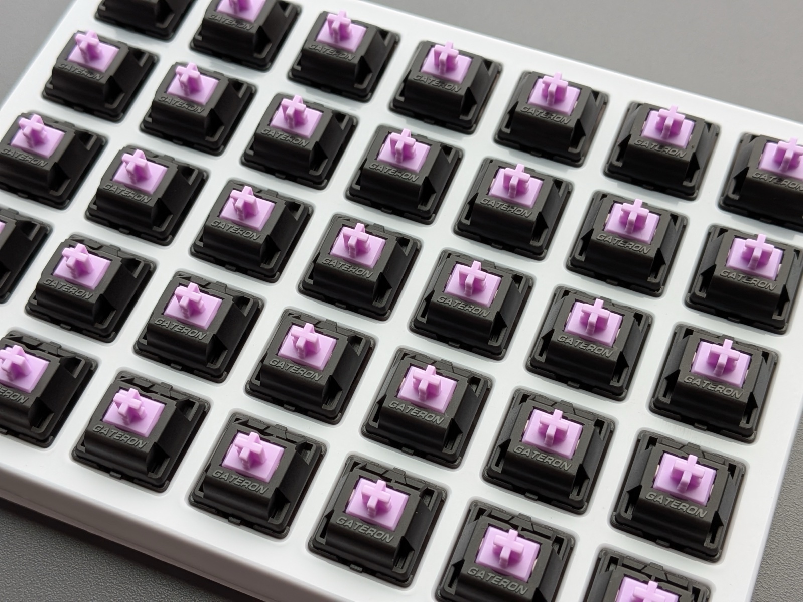 Gateron Gateron Oil King Purple Silent Tactile